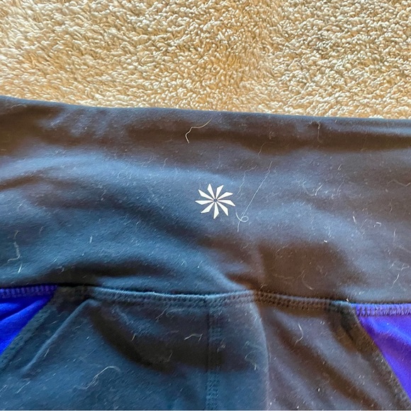 High rise Athleta Legging - Picture 6 of 7